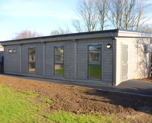 P1090099 mobile classrooms