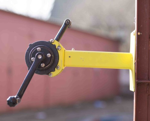 Hand Crank (1 of 3)