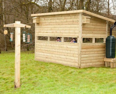Nature watch hut
